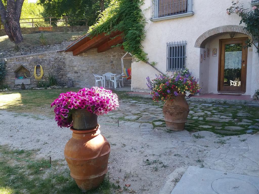 Ronta Casa Vacanze Podere Ugolini מראה חיצוני תמונה