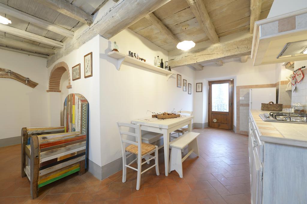 Ronta Casa Vacanze Podere Ugolini מראה חיצוני תמונה