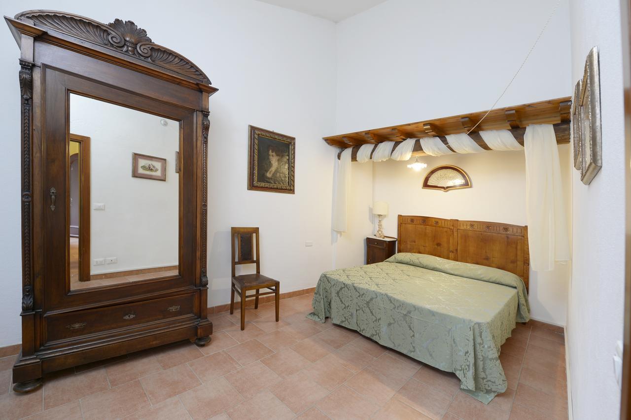 Ronta Casa Vacanze Podere Ugolini מראה חיצוני תמונה