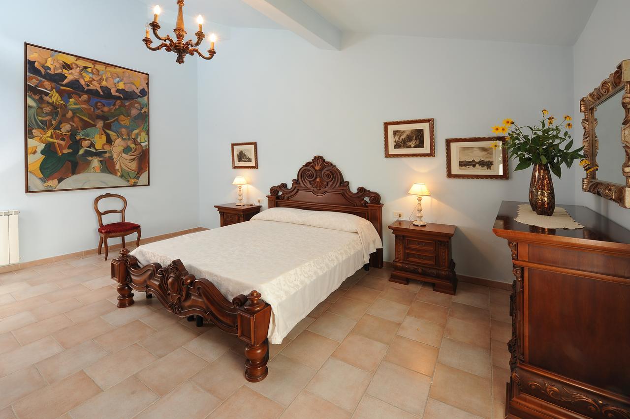 Ronta Casa Vacanze Podere Ugolini מראה חיצוני תמונה